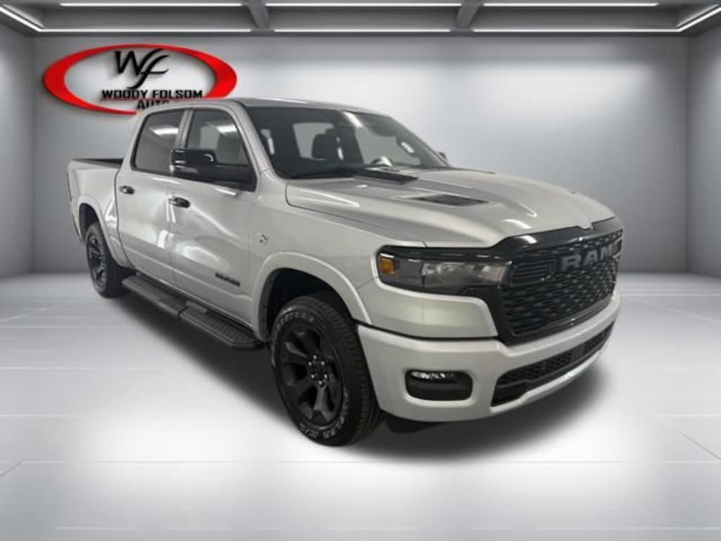 New 2026 Ram 1500 BIG HORN CREW CAB 4X4 5'7 BOX Pickup