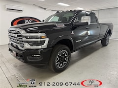 2026 Ram 3500 LIMITED LONGHORN CREW CAB 4X4 8' BOX Pickup