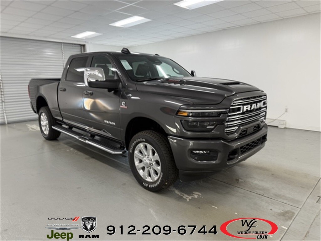 2025 Ram 2500 Laramie photo 3