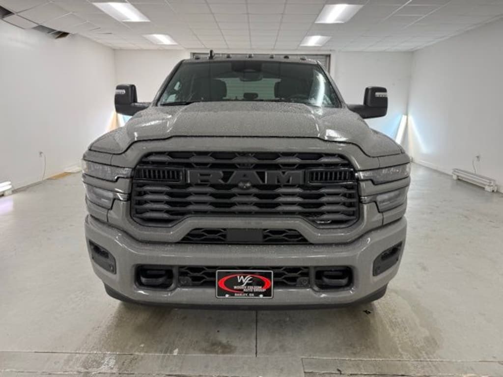 New 2026 Ram 2500 BIG HORN CREW CAB 4X4 6'4 BOX Pickup