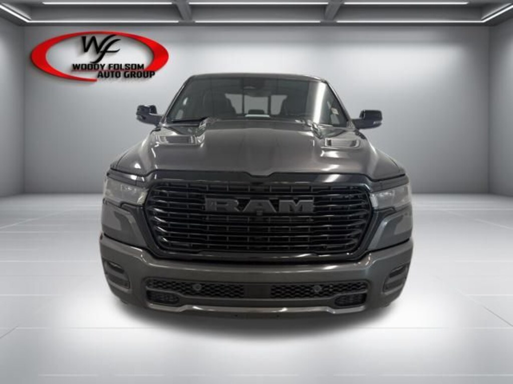 New 2026 Ram 1500 LARAMIE CREW CAB 4X4 5'7 BOX Pickup