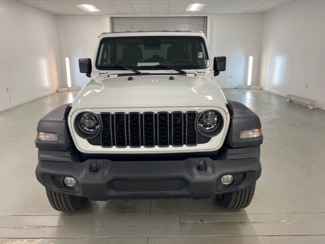 2025 Jeep Wrangler Sport S photo 2