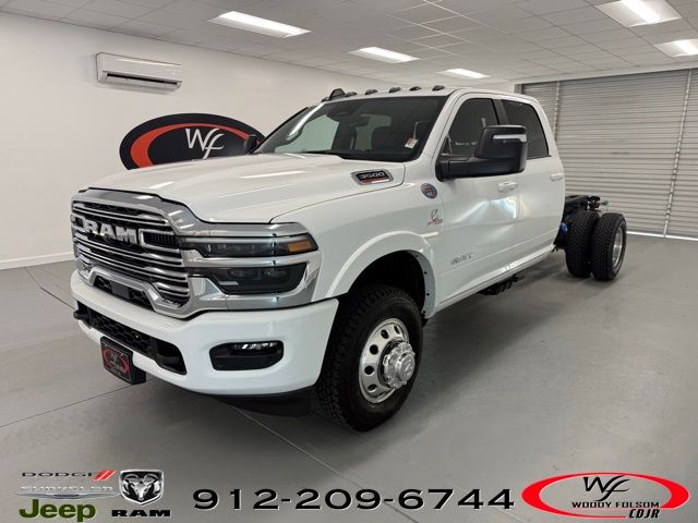 2026 RAM Ram 3500 Chassis Cab Big Horn's photo