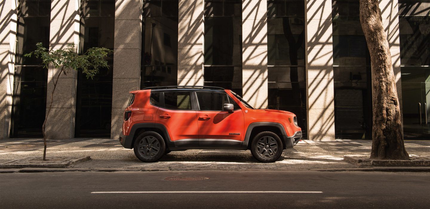 2018-Jeep-Renegade-Gallery-Exterior-Trailhawk-Orange-City.jpg.image.1440.jpg