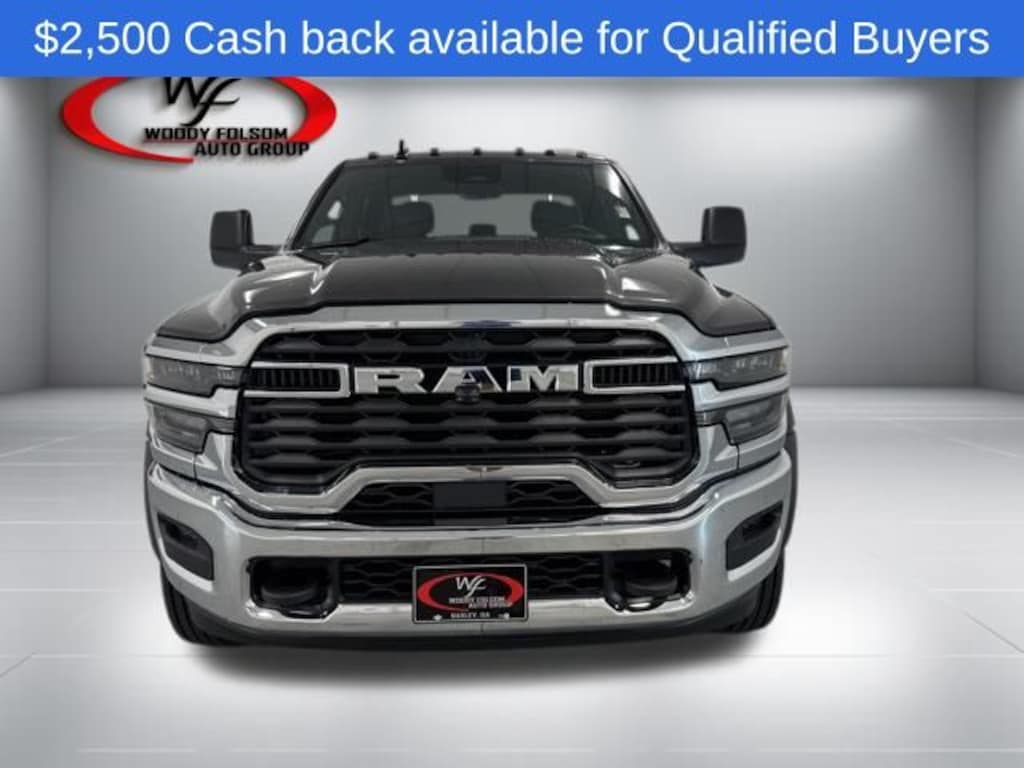 New 2026 Ram 4500 Chassis Cab TRADESMAN CREW 4X4 84' CA Pickup