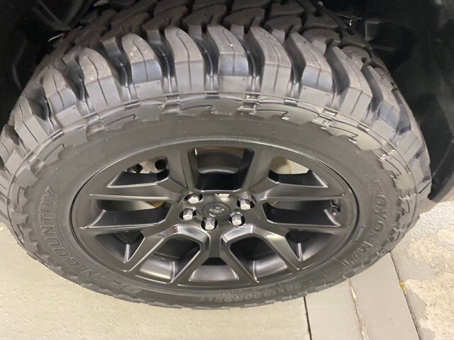 2025 Ram 1500 Laramie photo 4