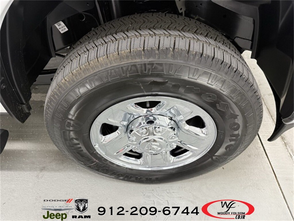 2026 Ram 3500 Tradesman photo 4