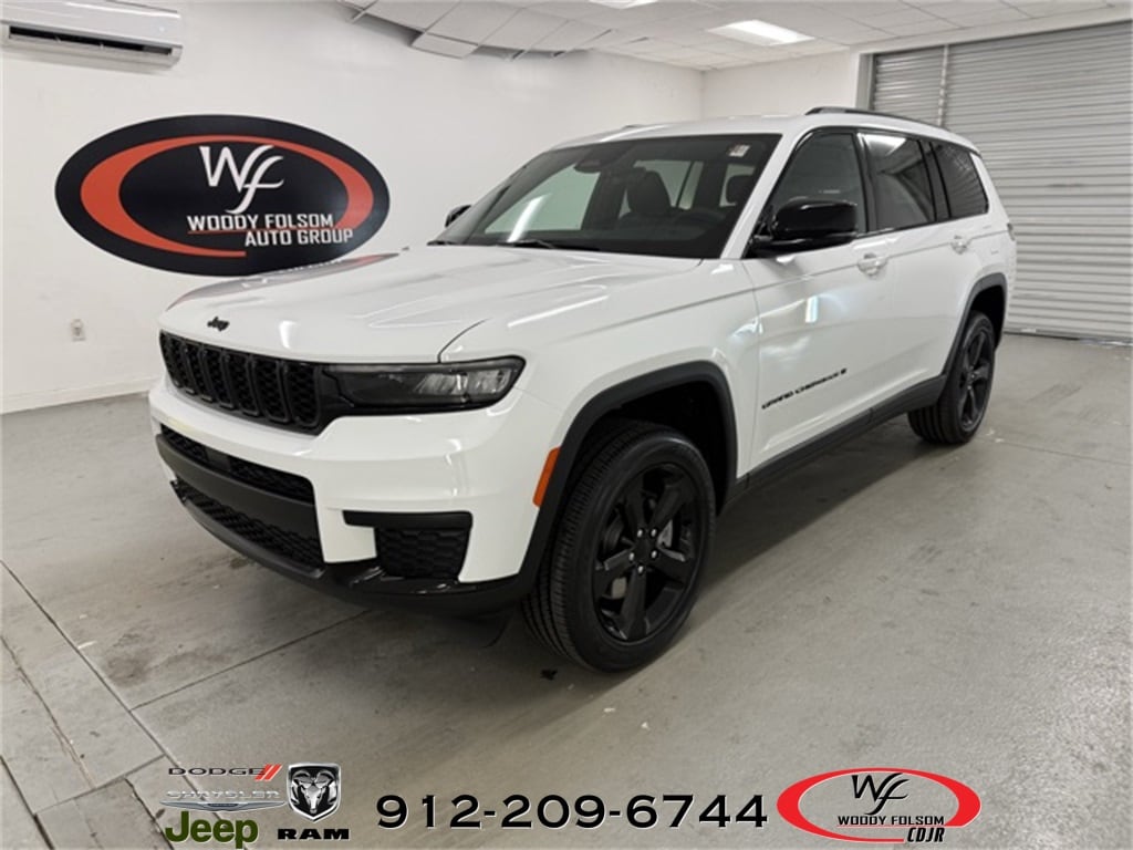 2025 Jeep Grand Cherokee L Altitude's photo