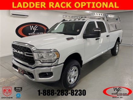 2024 Ram 2500 TRADESMAN CREW CAB 4X4 8' BOX Pickup