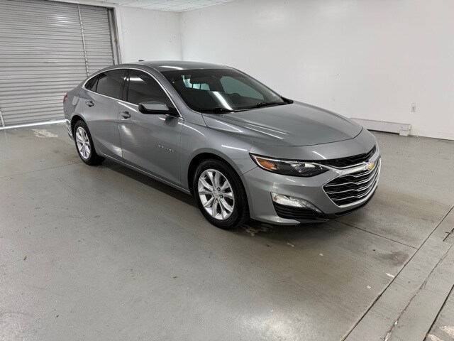 2023 Chevrolet Malibu 1LT photo 3