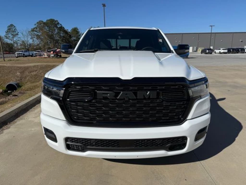 New 2026 Ram 1500 BIG HORN CREW CAB 4X4 5'7 BOX Pickup