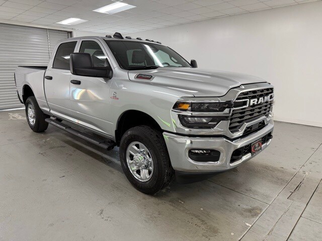 2026 Ram 2500 Tradesman photo 3