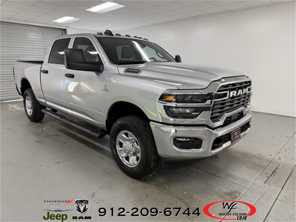 2026 Ram 2500 Tradesman photo 3