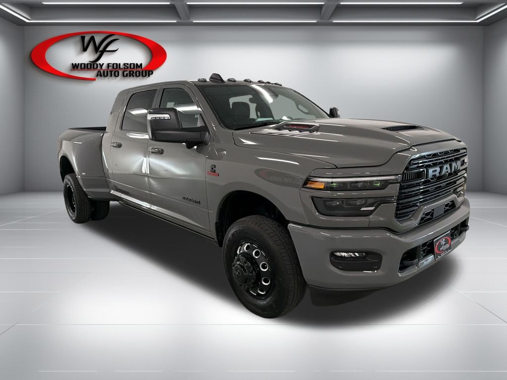 New 2026 Ram 3500 LARAMIE MEGA CAB 4X4 6'4 BOX Pickup