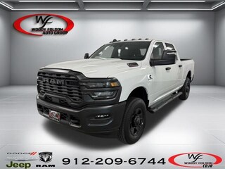 2026 Ram 3500 TRADESMAN CREW CAB 4X4 6'4 BOX Pickup