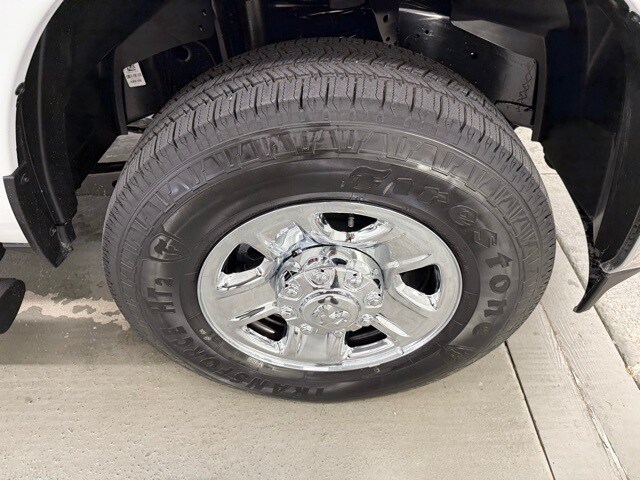 2026 Ram 2500 Tradesman photo 2
