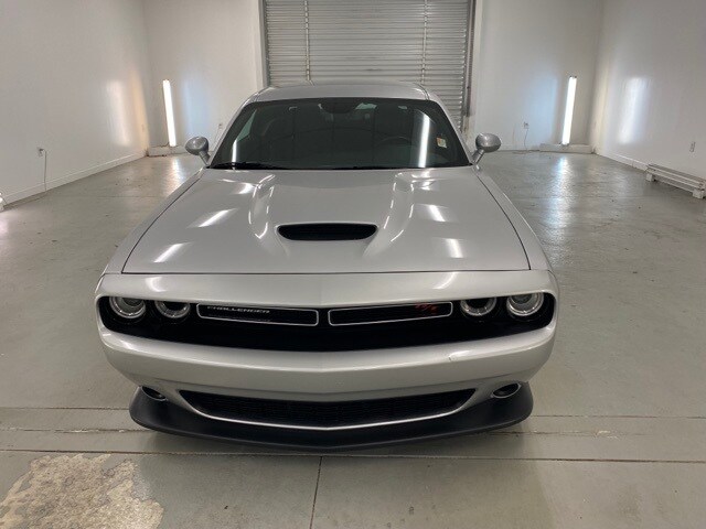 2023 Dodge Challenger R/T photo 2