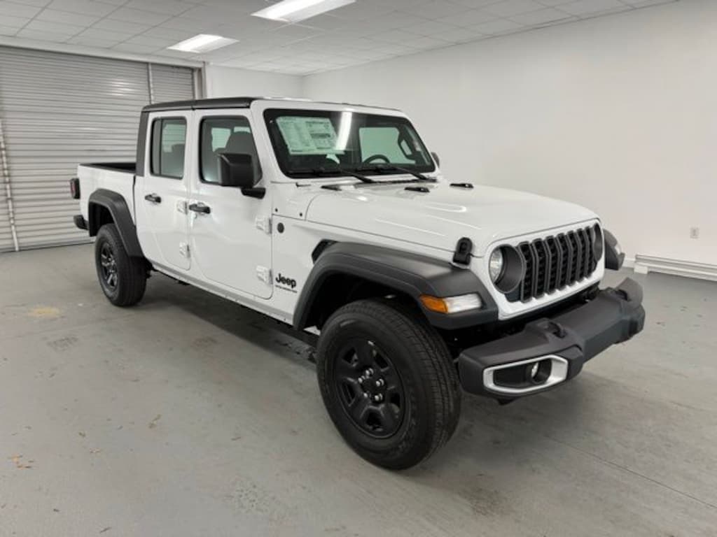 New 2026 Jeep Gladiator SPORT 4X4 Pickup