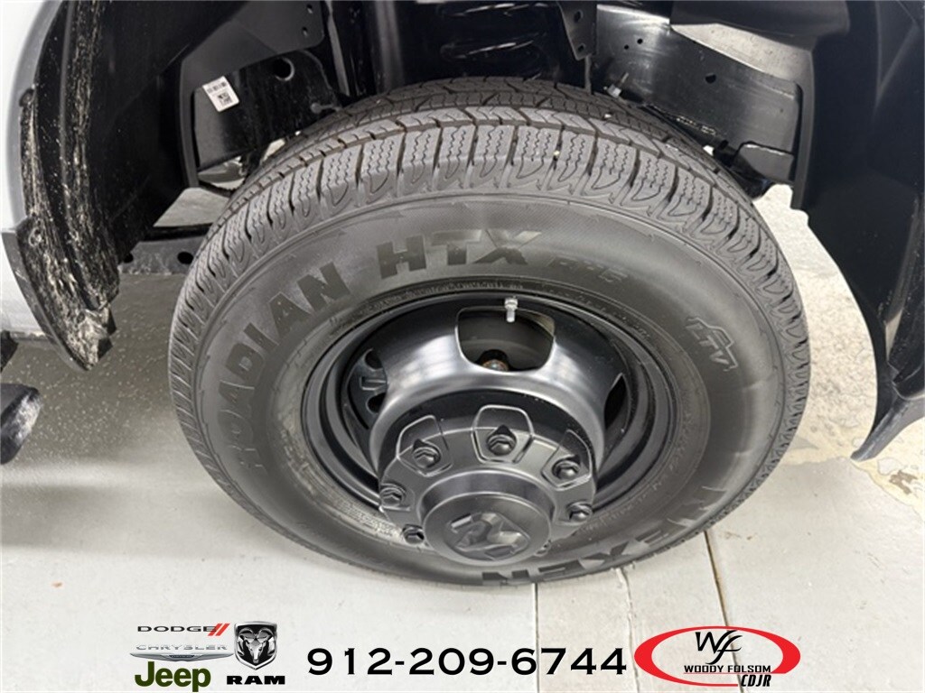 2026 Ram 3500 Tradesman photo 2