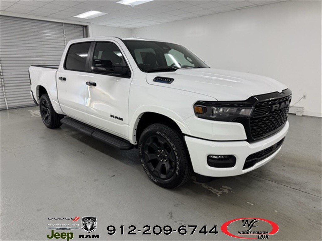 2025 Ram 1500 Big Horn photo 3