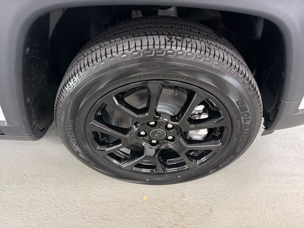 New 2026 Jeep Compass LATITUDE ALTITUDE 4X4 Sport Utility