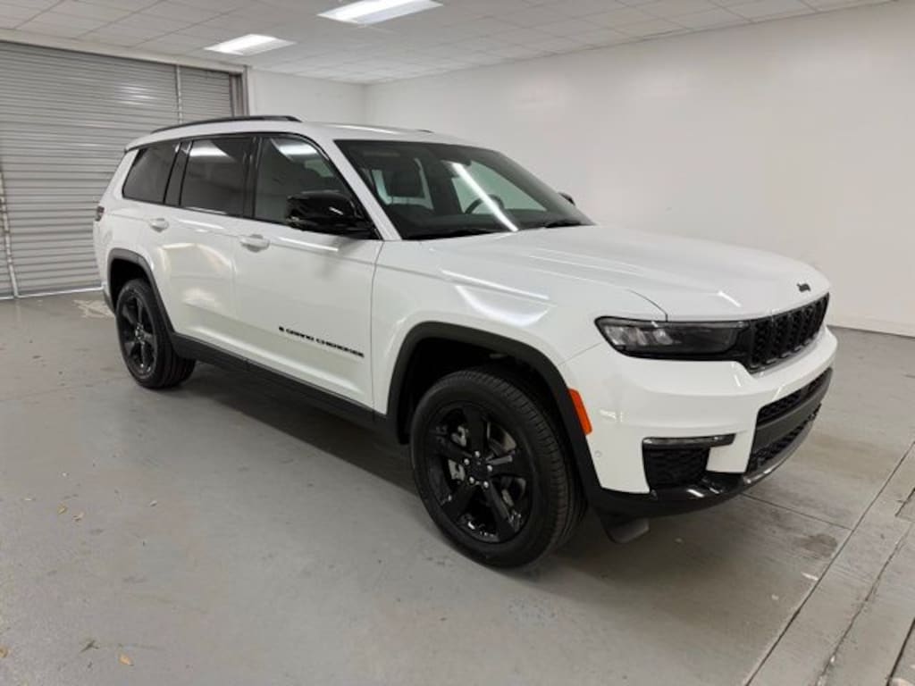New 2025 Jeep Grand Cherokee L LIMITED 4X2 Sport Utility