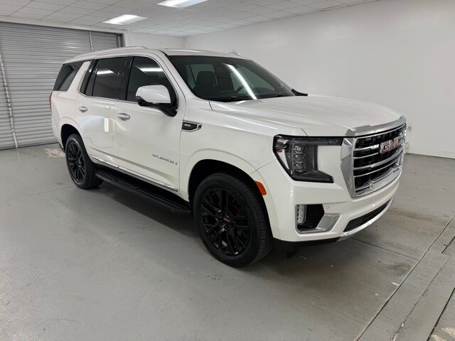 2021 Gmc Yukon SLT photo 3