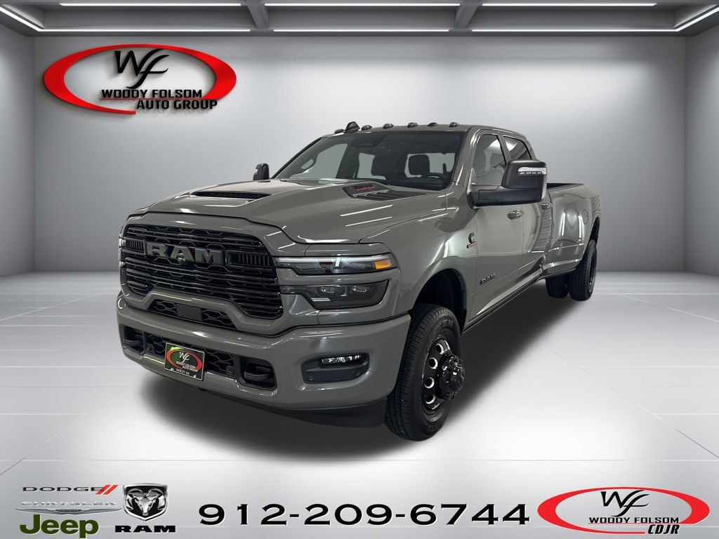 New 2026 Ram 3500 LARAMIE CREW CAB 4X4 8' BOX Pickup
