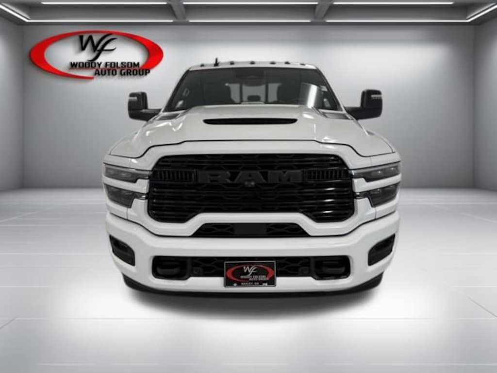 New 2026 Ram 2500 LARAMIE CREW CAB 4X4 6'4 BOX Pickup