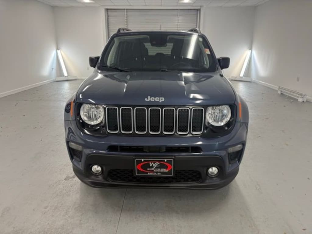 Used 2022 Jeep Renegade Latitude SUV