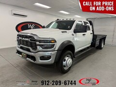 2026 Ram 5500 Chassis Cab TRADESMAN  CREW  4X4 84' CA Pickup