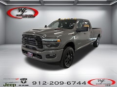 2026 Ram 3500 LARAMIE CREW CAB 4X4 8' BOX Pickup
