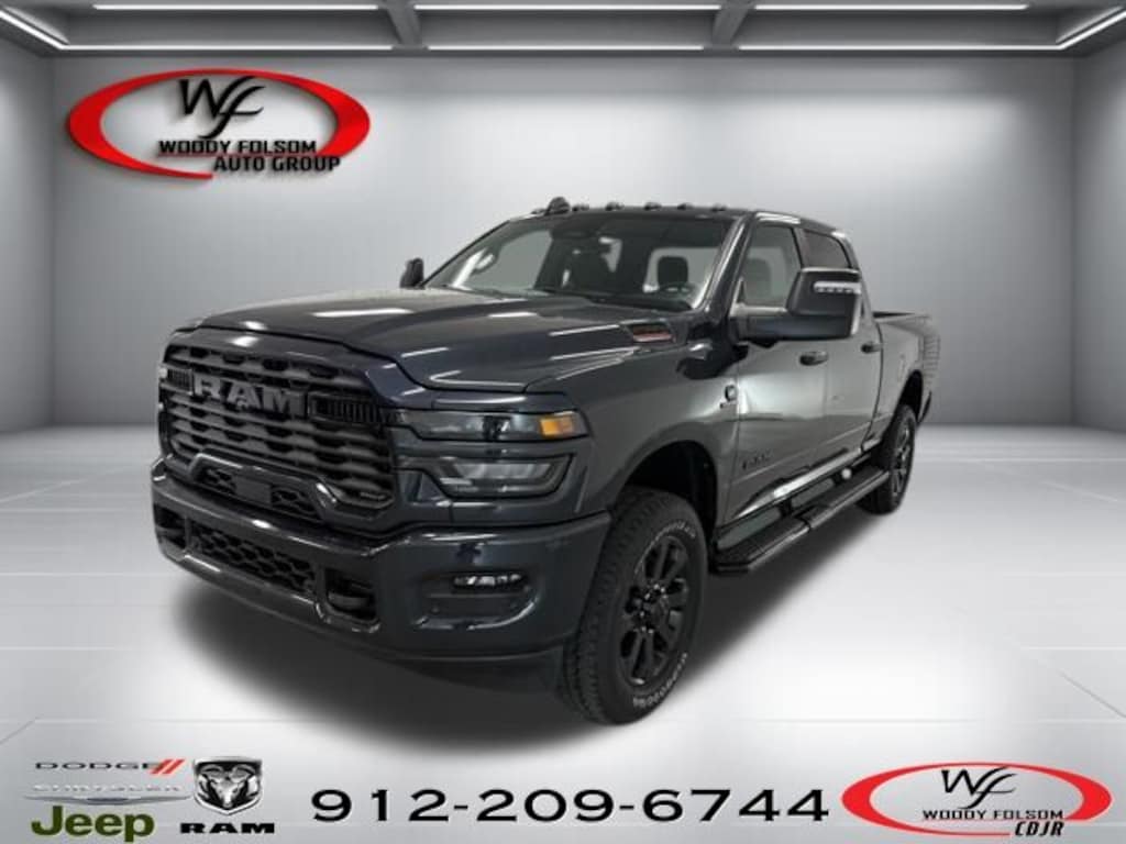 New 2026 Ram 2500 BIG HORN CREW CAB 4X4 6'4 BOX Pickup