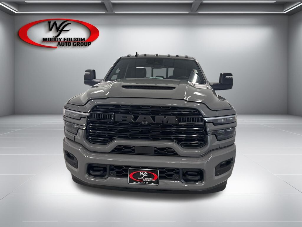 New 2026 Ram 3500 LARAMIE CREW CAB 4X4 8' BOX Pickup