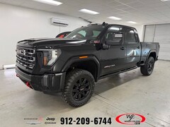 2024 GMC Sierra 2500 HD AT4 Truck Crew Cab