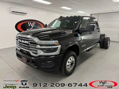 2026 Ram 3500 Chassis Cab BIG HORN CREW   4X4 60' CA Pickup