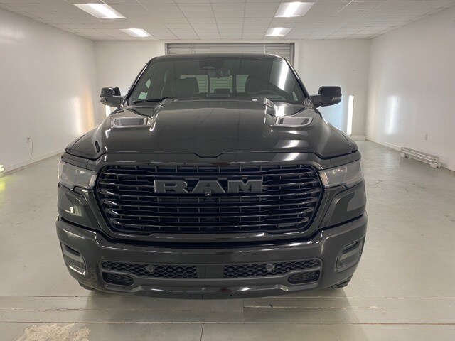 2025 Ram 1500 Laramie photo 2