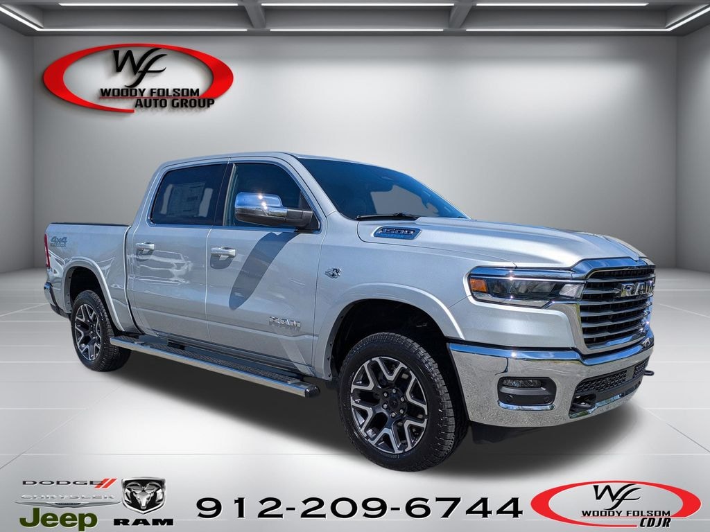 New 2026 Ram 1500 LARAMIE CREW CAB 4X4 5'7 BOX Pickup