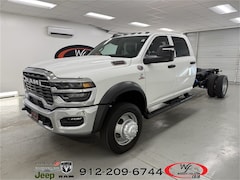 2026 Ram 4500 Chassis Cab 4500 TRADESMAN CHASSIS CREW CAB 4X4 84' CA Pickup
