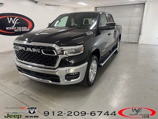 2026 Ram 1500 BIG HORN CREW CAB 4X4 5'7 BOX Pickup