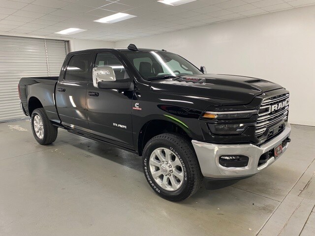 2025 Ram 2500 Laramie photo 3