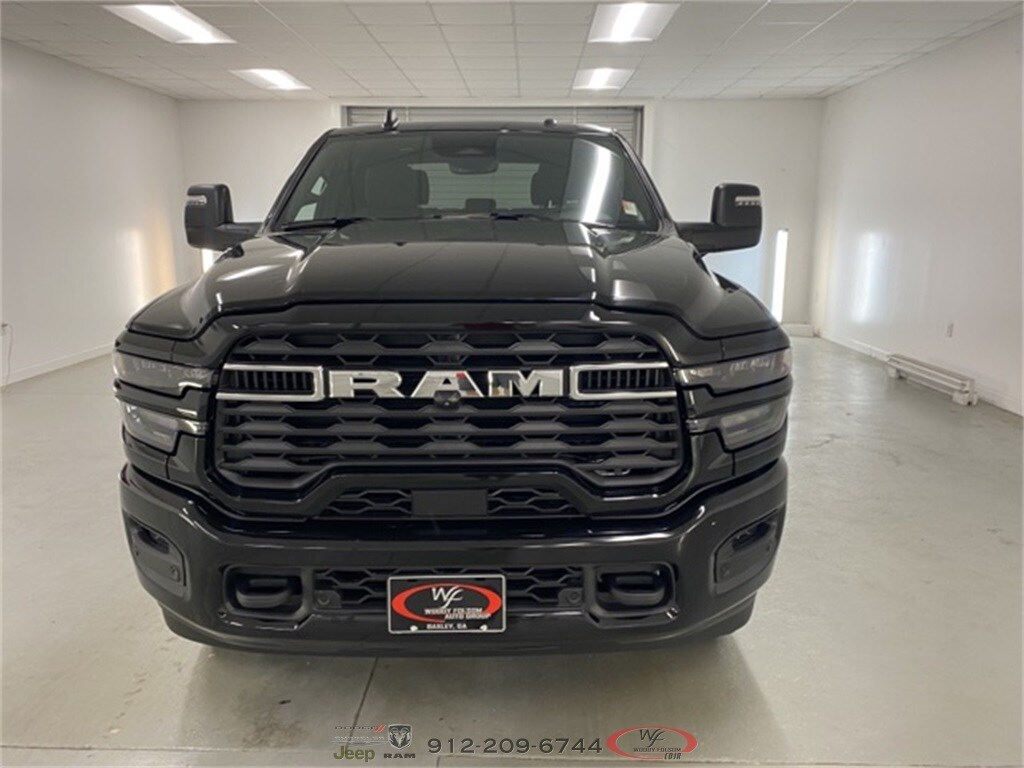 2025 Ram 2500 Big Horn photo 2