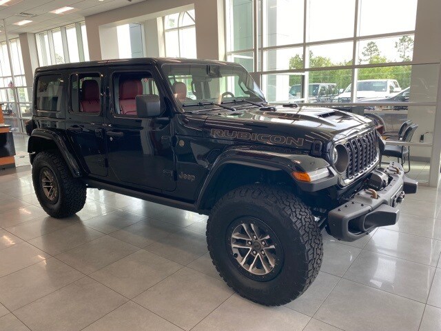 2024 Jeep Wrangler Rubicon 392 Sport photo 3