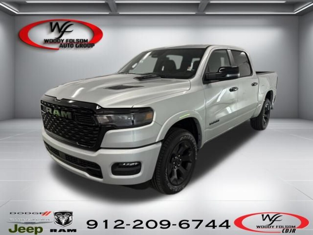 New 2026 Ram 1500 BIG HORN CREW CAB 4X4 5'7 BOX Pickup
