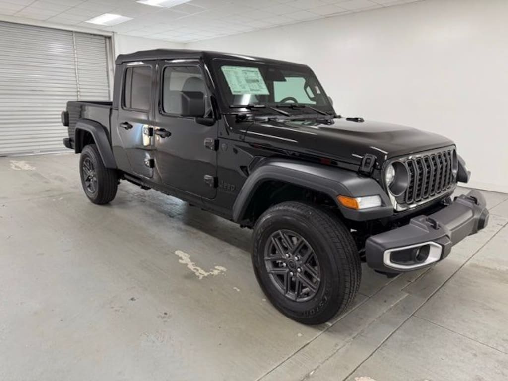 New 2026 Jeep Gladiator SPORT S 4X4 Pickup