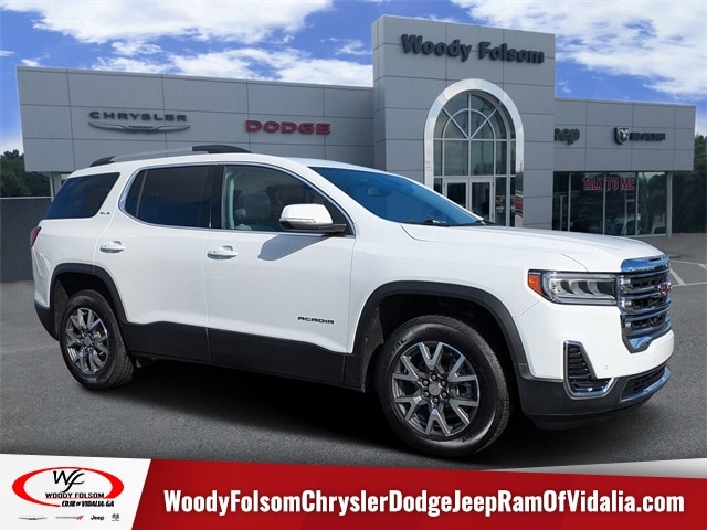 2022 GMC Acadia SLE's photo