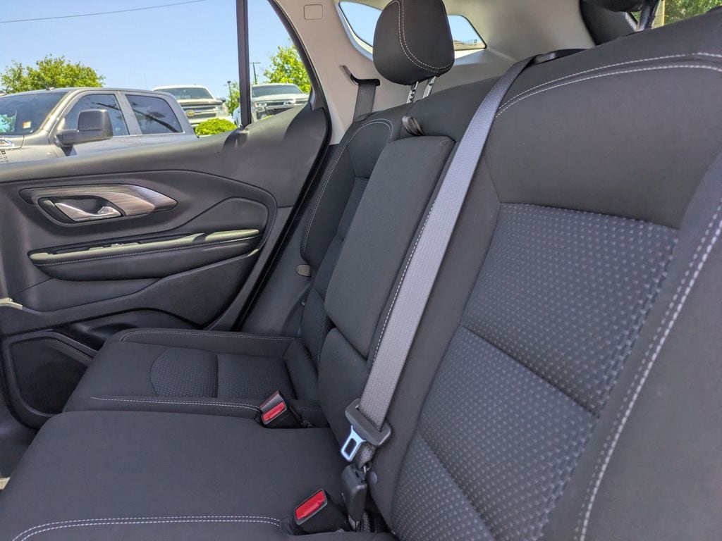 2024 GMC Terrain SLE - Photo 14