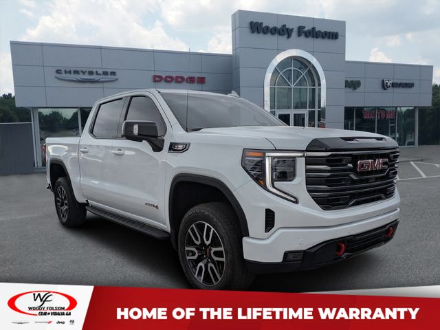 2025 GMC Sierra 4WD Crew Cab Short Box AT4's photo