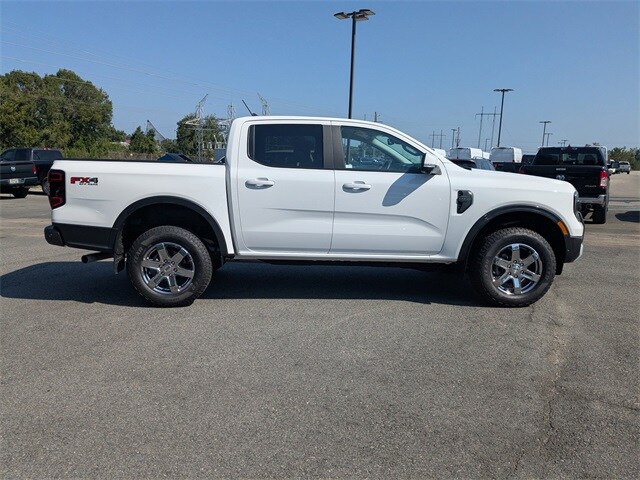 2024 Ford Ranger Lariat photo 3