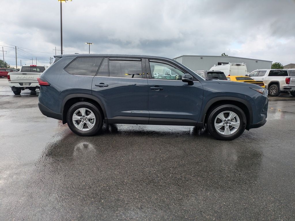 Used 2026 Toyota Grand Highlander LE SUV
